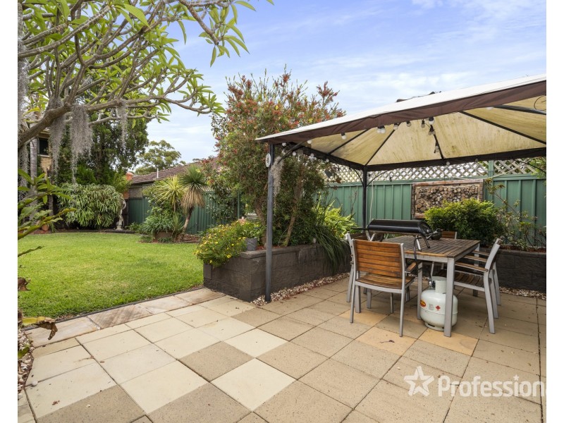 6 Paterson Avenue, Lurnea NSW 2170