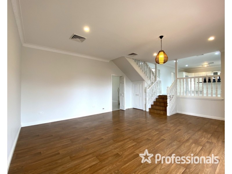 7 Carney Street, Casula NSW 2170