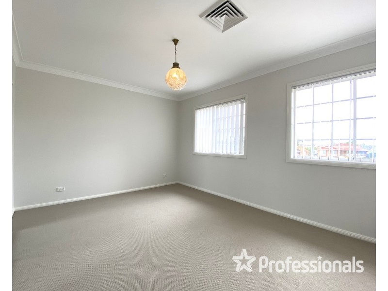 7 Carney Street, Casula NSW 2170