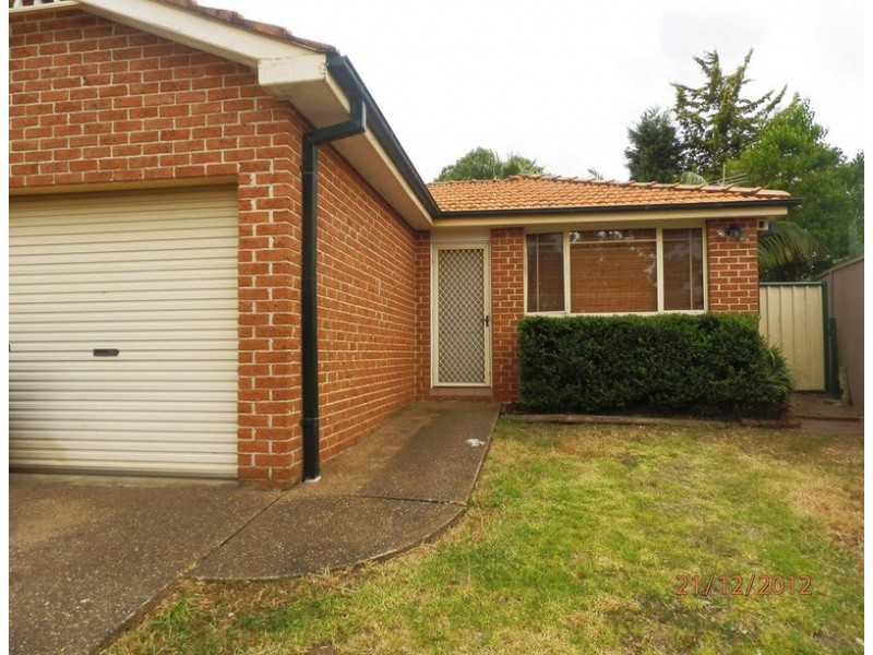 11B Boldrewood Avenue, Casula NSW 2170