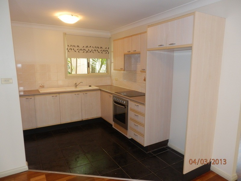 11B Boldrewood Avenue, Casula NSW 2170