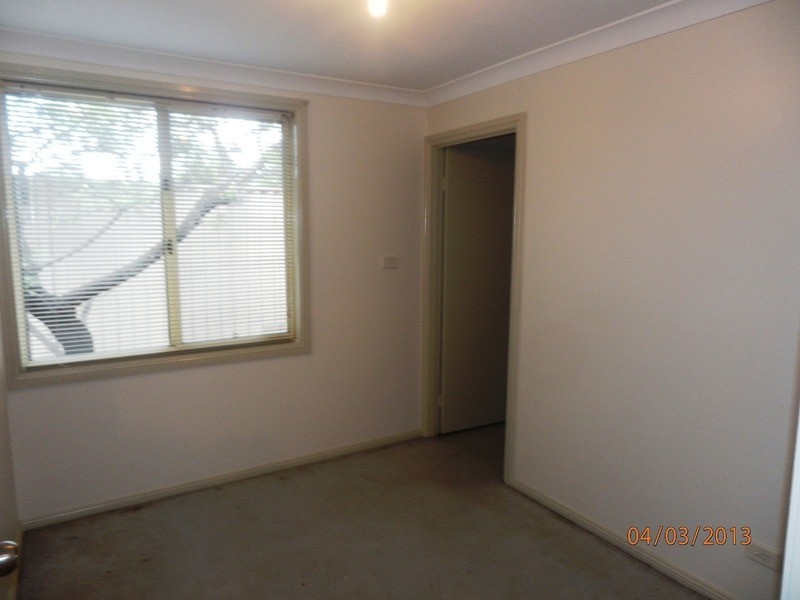 11B Boldrewood Avenue, Casula NSW 2170