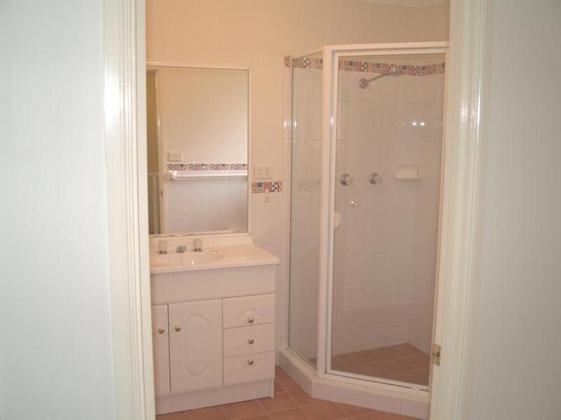 1/12 Pine Road, Casula NSW 2170