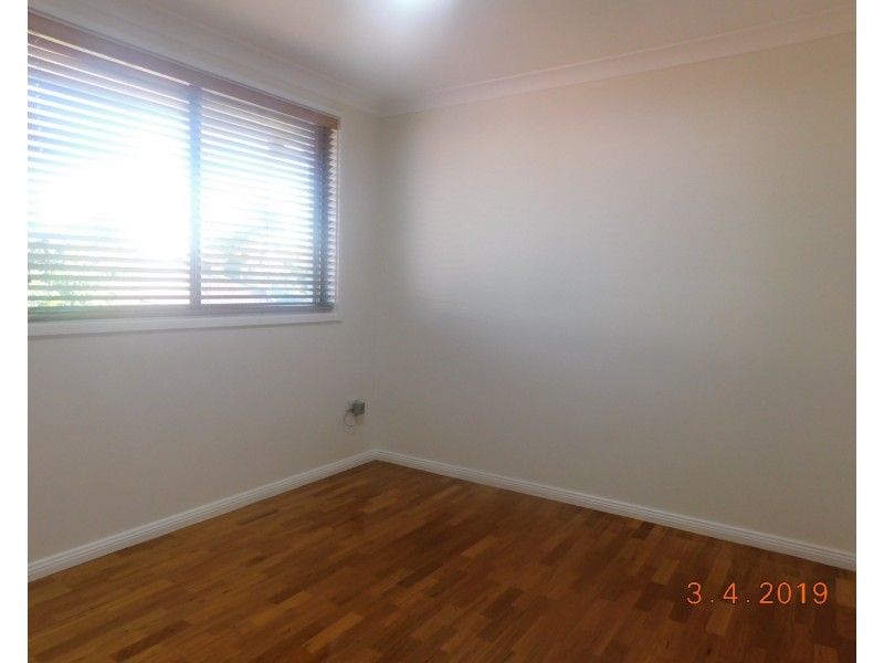 11 Flemington Close, Casula NSW 2170