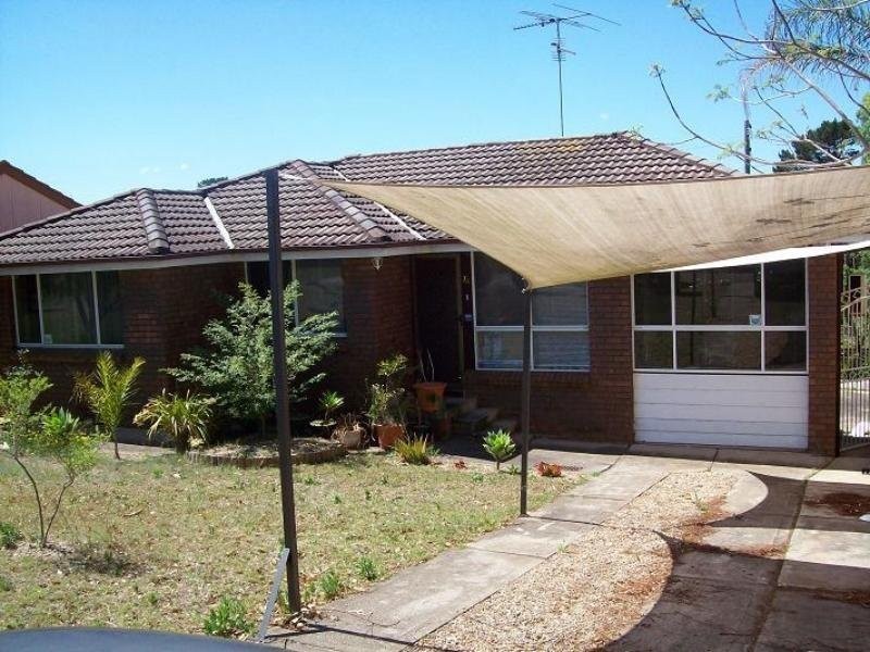76 St Andrews Boulevard, Casula NSW 2170