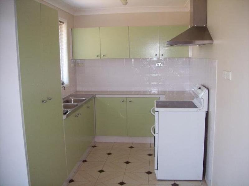 76 St Andrews Boulevard, Casula NSW 2170