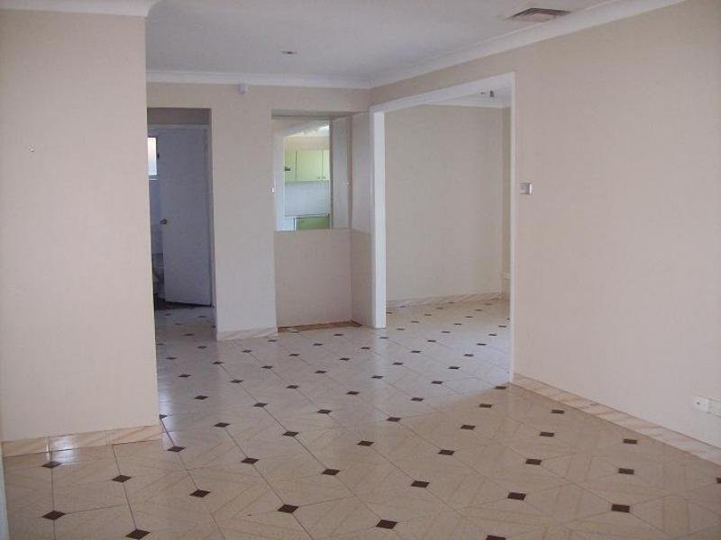 76 St Andrews Boulevard, Casula NSW 2170