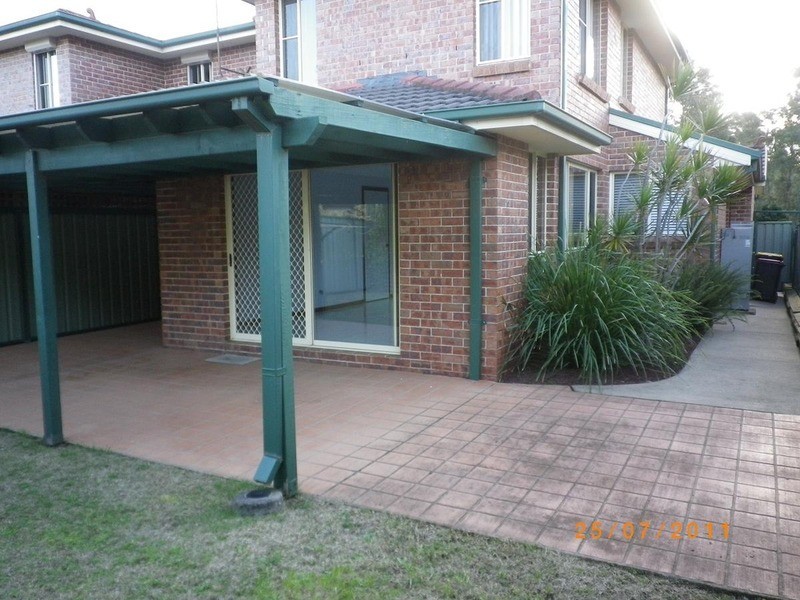9B Keneally Way, Casula NSW 2170
