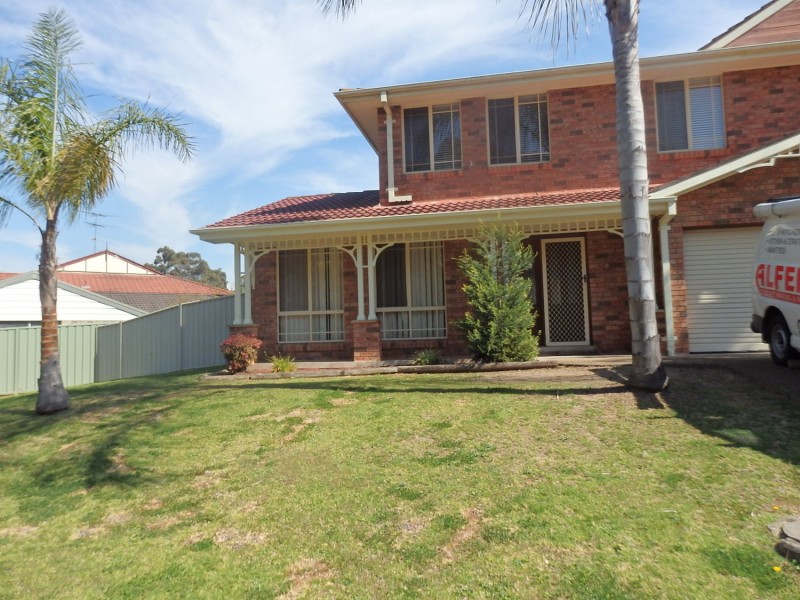 1/34 Niland Way, Casula NSW 2170