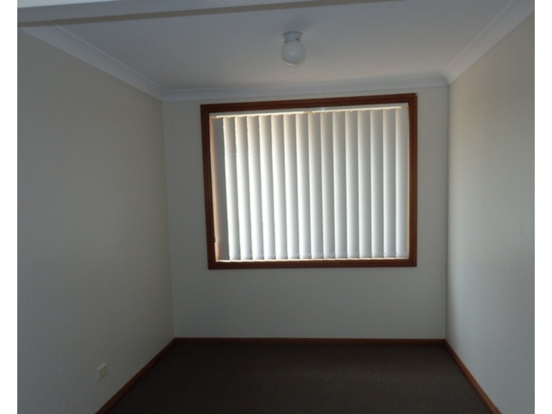 2/34 Niland Way, Casula NSW 2170