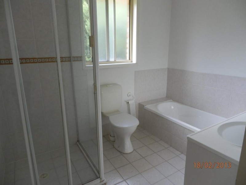 9 Magnolia Close, Casula NSW 2170