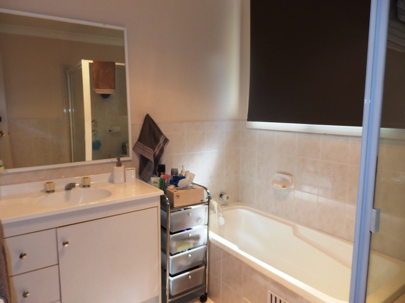 15 Guise Avenue, Casula NSW 2170