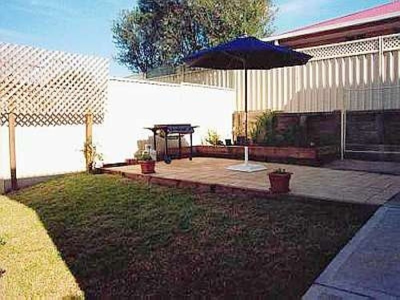22C Kitson Way, Casula NSW 2170