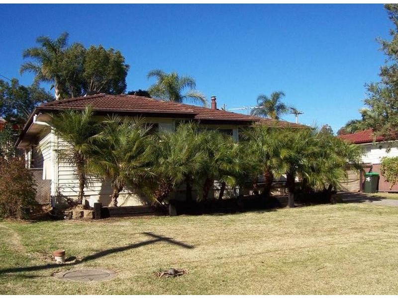 4 Hitter Avenue, Casula NSW 2170