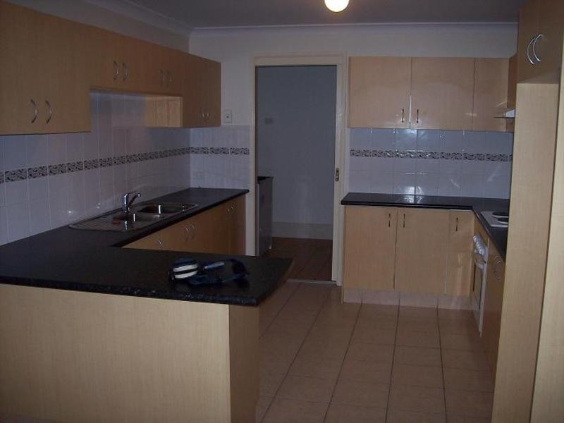 16/12 Pine Road, Casula NSW 2170