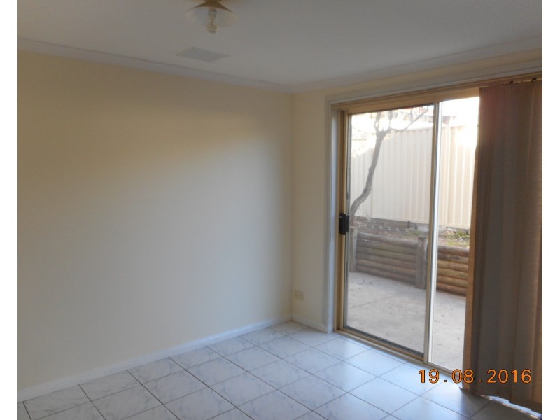 5A Minerva Place, Prestons NSW 2170