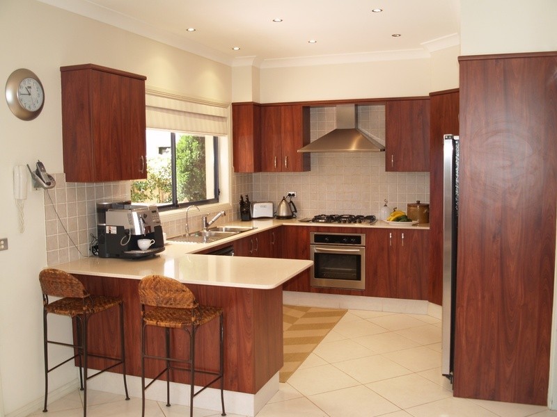 5 Ashlar Place, West Hoxton NSW 2171