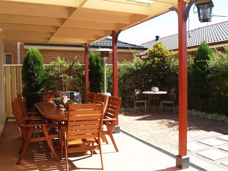 5 Ashlar Place, West Hoxton NSW 2171