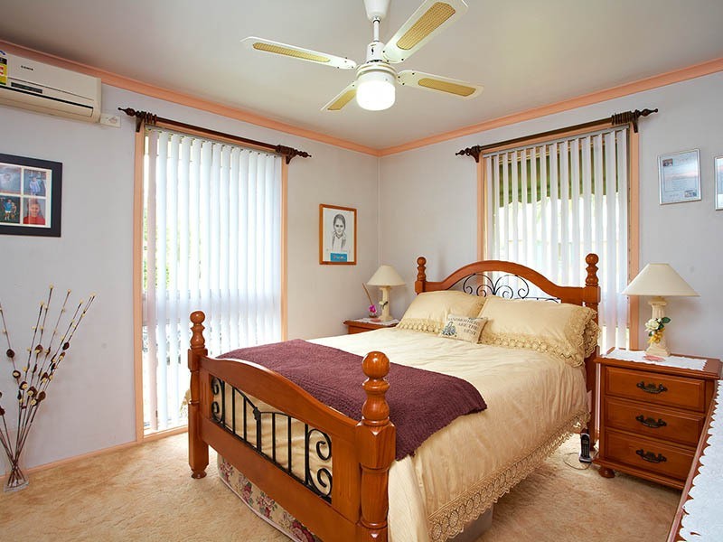 10 Goldsmith Close, Wetherill Park NSW 2164