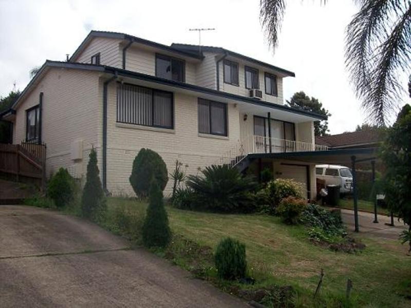 10 St Andrews Boulevard, Casula NSW 2170