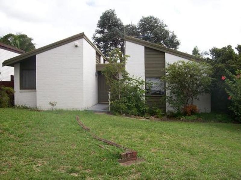 5 Keller Place, Casula NSW 2170