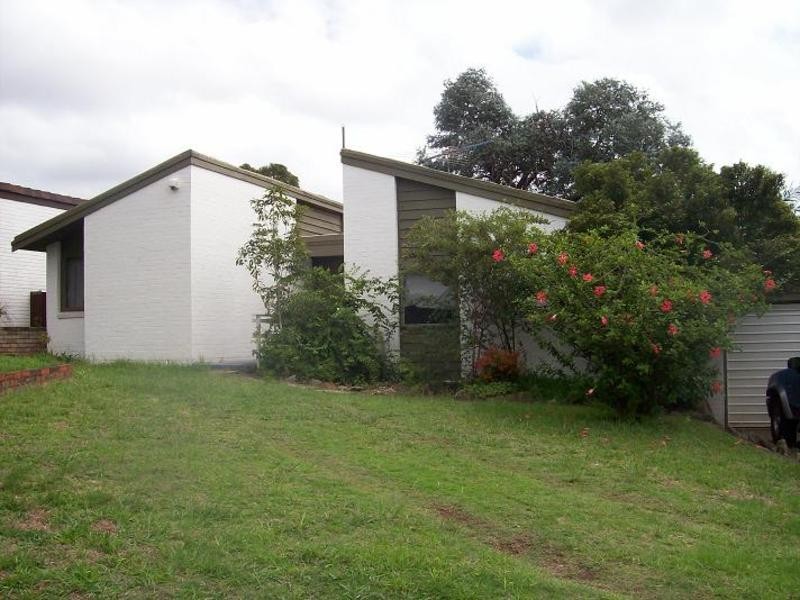 5 Keller Place, Casula NSW 2170
