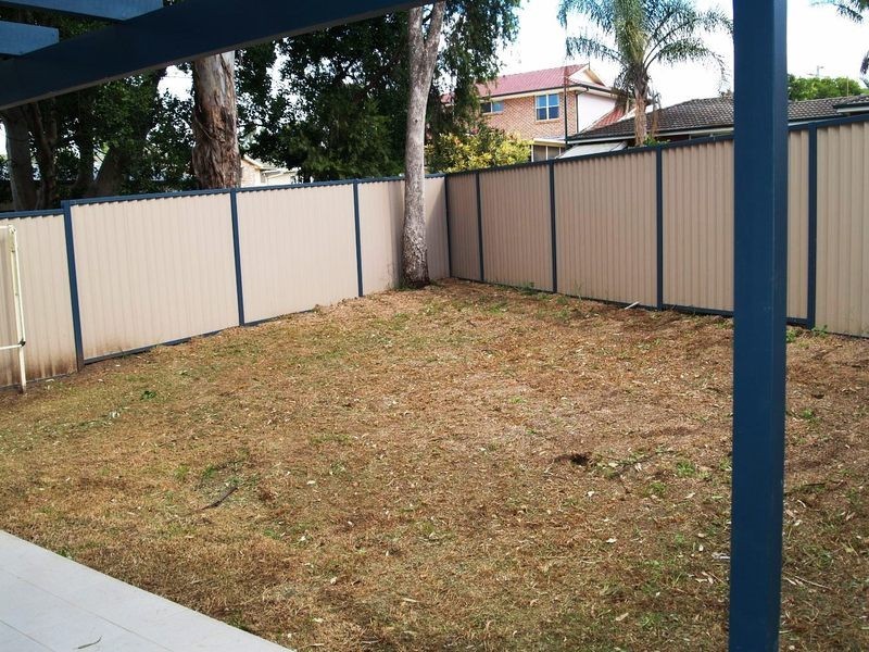 3/18 Holland Crescent, Casula NSW 2170