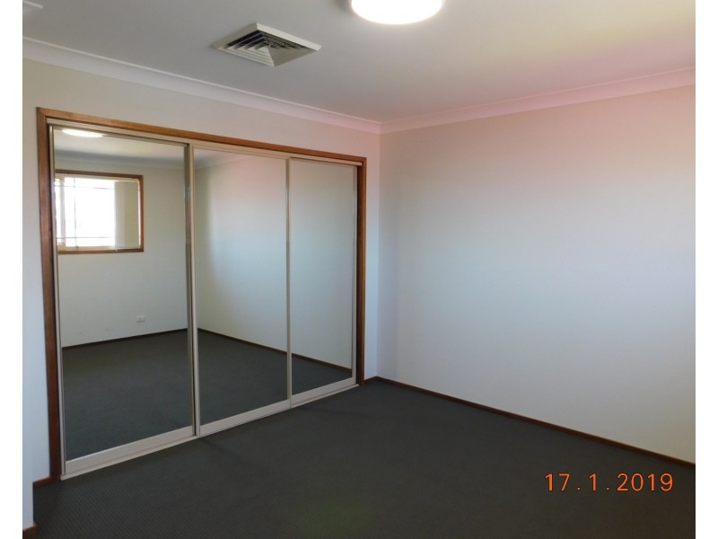 6/50 Parkhill Avenue, Leumeah NSW 2560