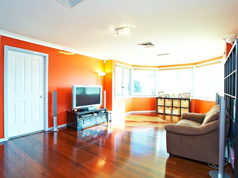 17 Tucker Road, Casula NSW 2170