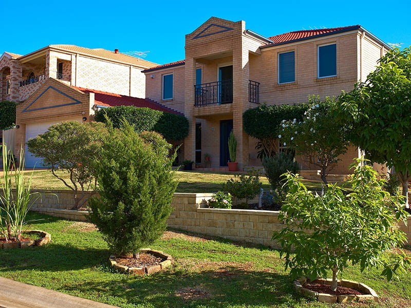 17 Tucker Road, Casula NSW 2170