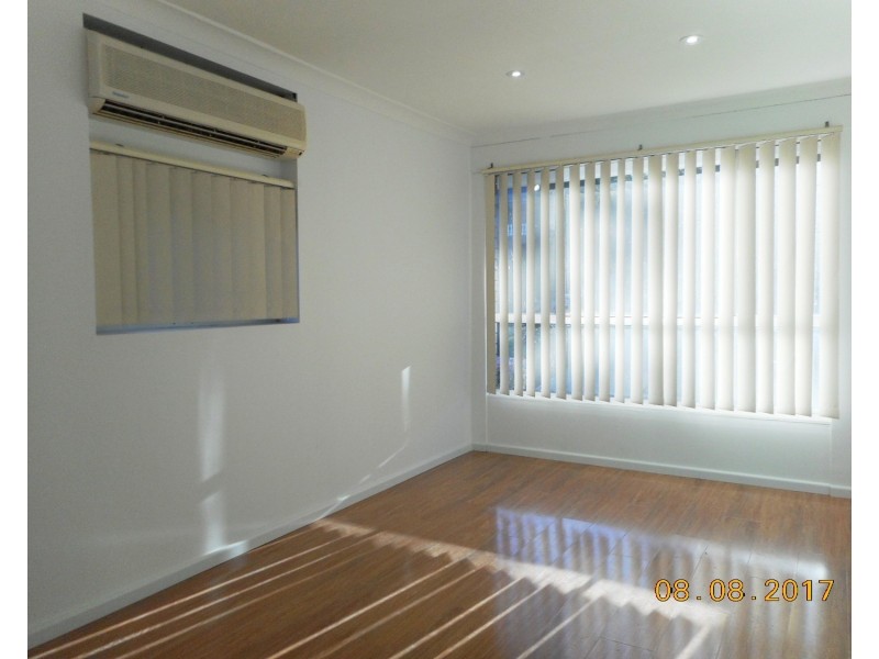 76 St Andrews Boulevard, Casula NSW 2170