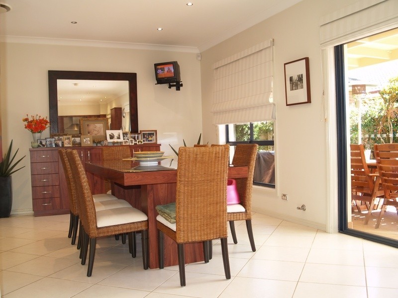 West Hoxton NSW 2171