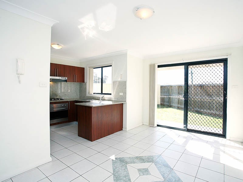 9/10 Yerona Street, Prestons NSW 2170