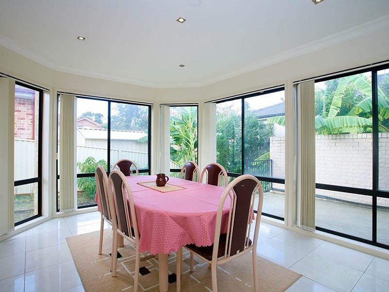 19 Kendall Drive, Casula NSW 2170