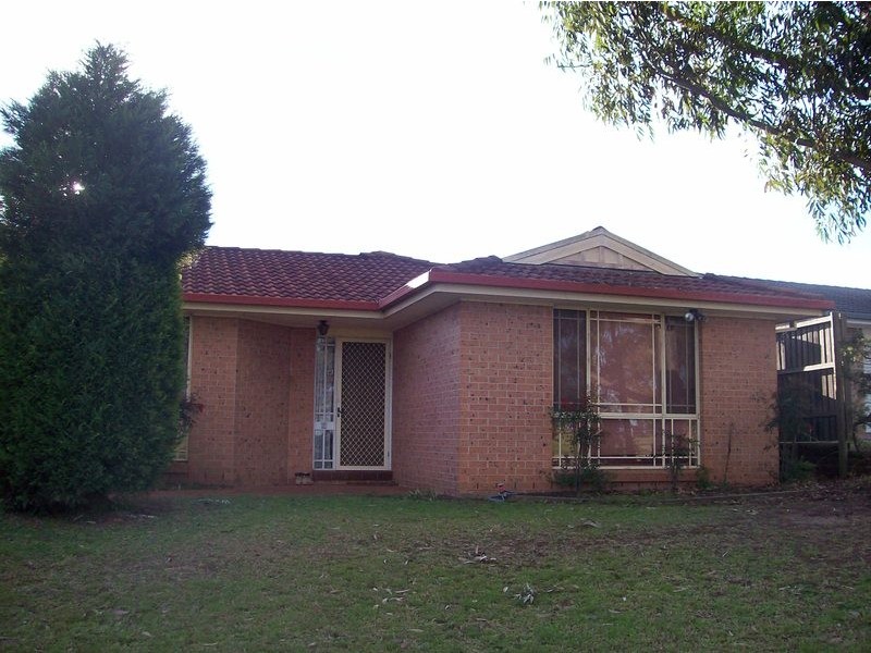 109 Leacocks Lane, Casula NSW 2170