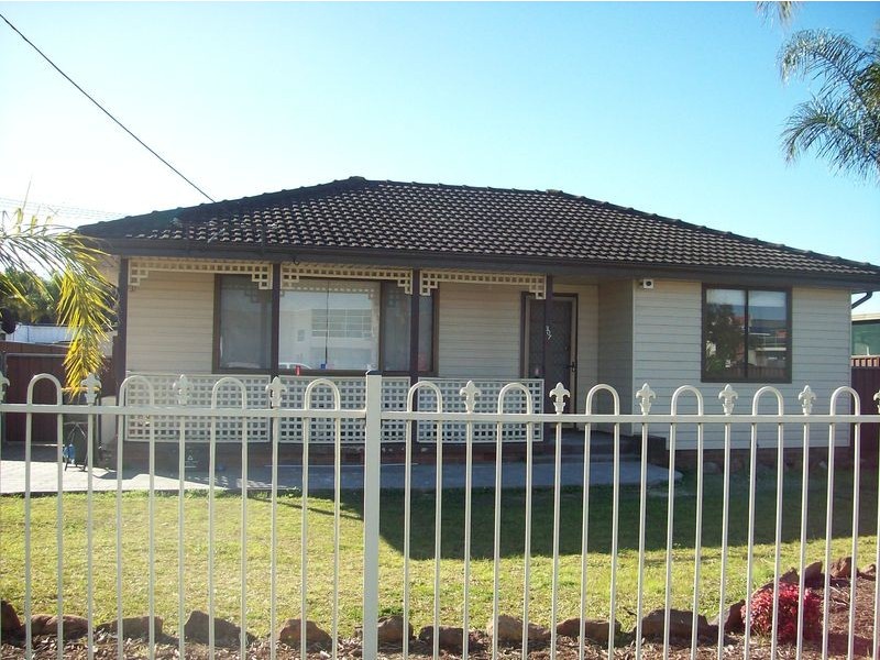 307 Hoxton Park Road, Cartwright NSW 2168