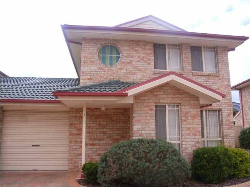 7/9-11 Doomban Close, Casula NSW 2170
