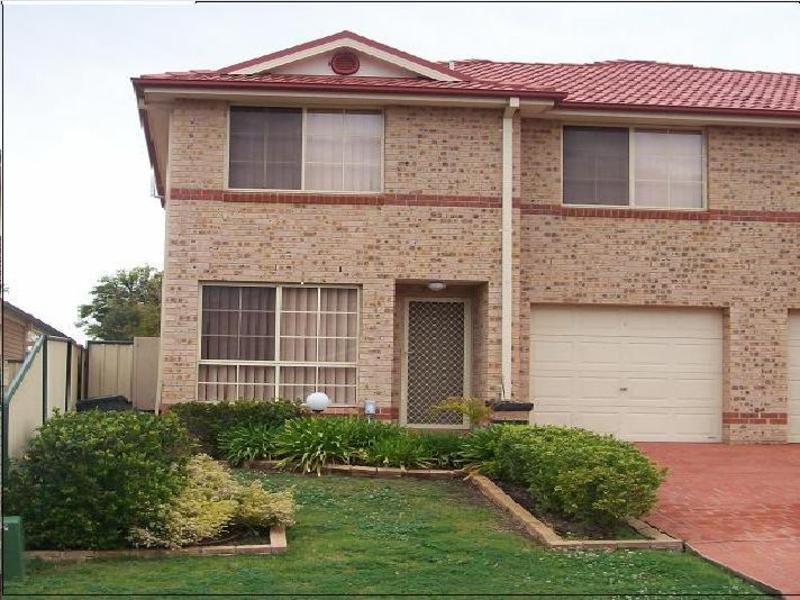 1/154-156 Leacocks Lane, Casula NSW 2170