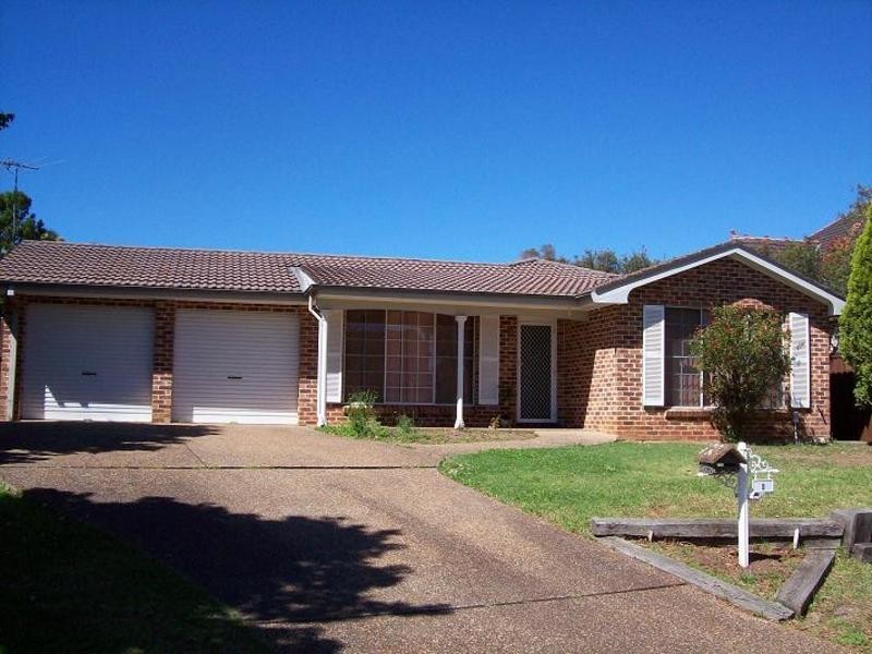 6 Carbine Close, Casula NSW 2170