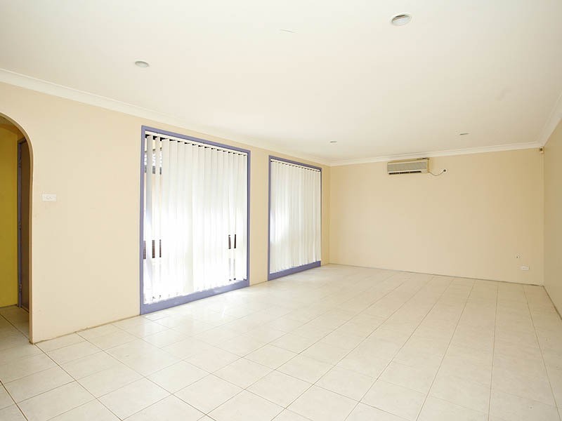 8 Sandpiper Avenue, Hinchinbrook NSW 2168