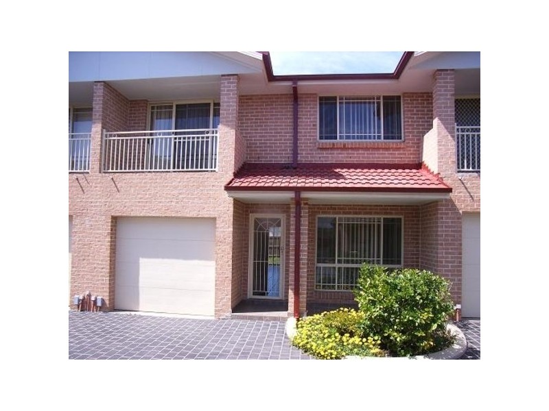 10 Yerona Road, Prestons NSW 2170