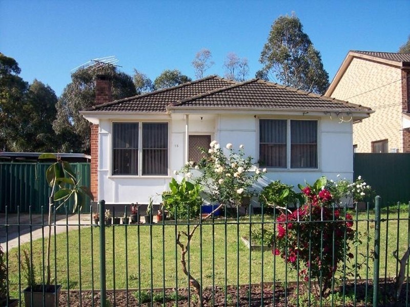 15 Grove Street, Casula NSW 2170