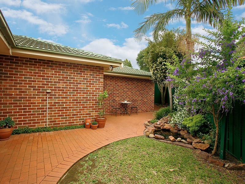 3B Keneally Way, Casula NSW 2170