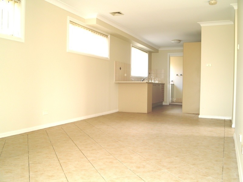 West Hoxton NSW 2171