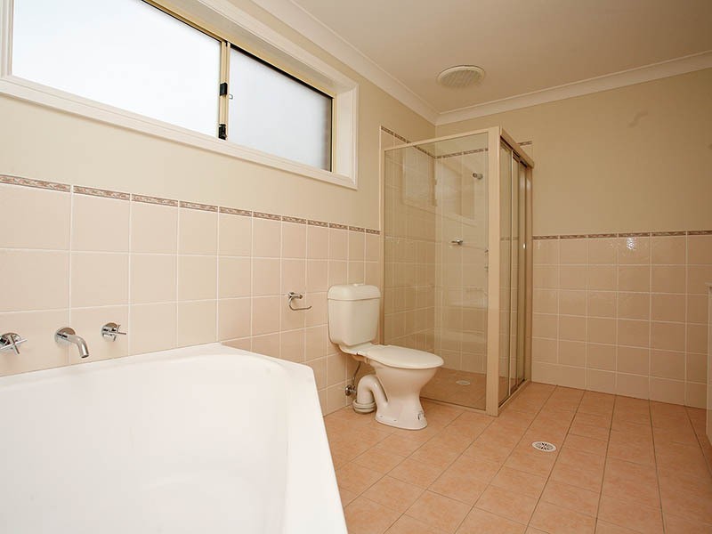 West Hoxton NSW 2171