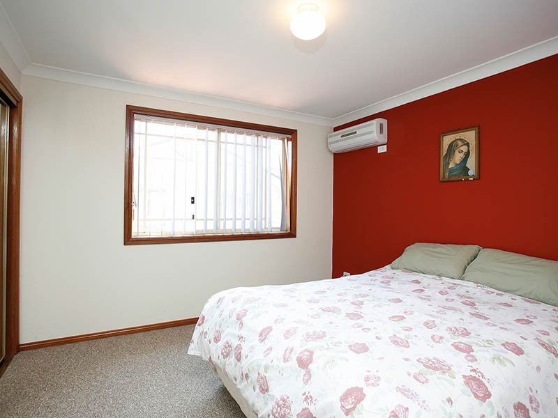 Lurnea NSW 2170