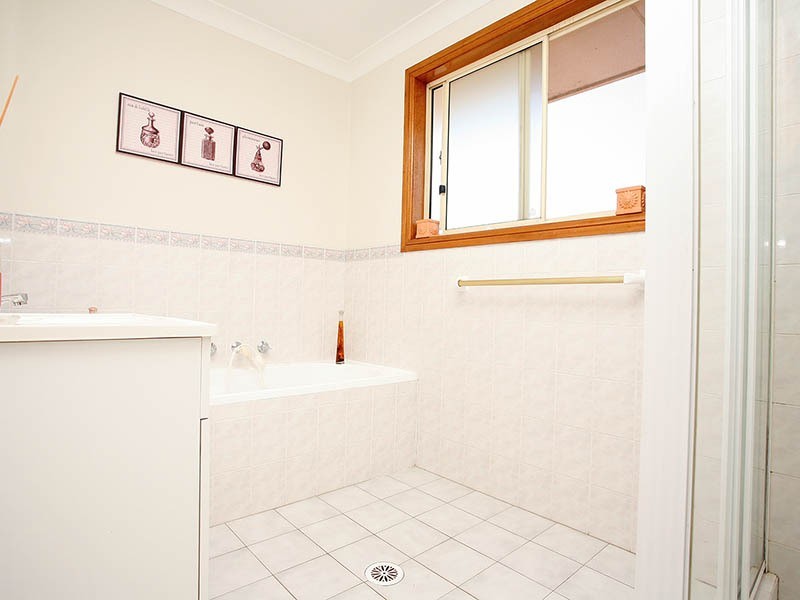 Lurnea NSW 2170