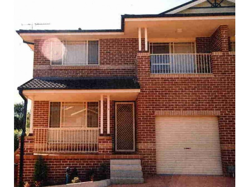 5/182-184 Leacocks Lane, Casula NSW 2170