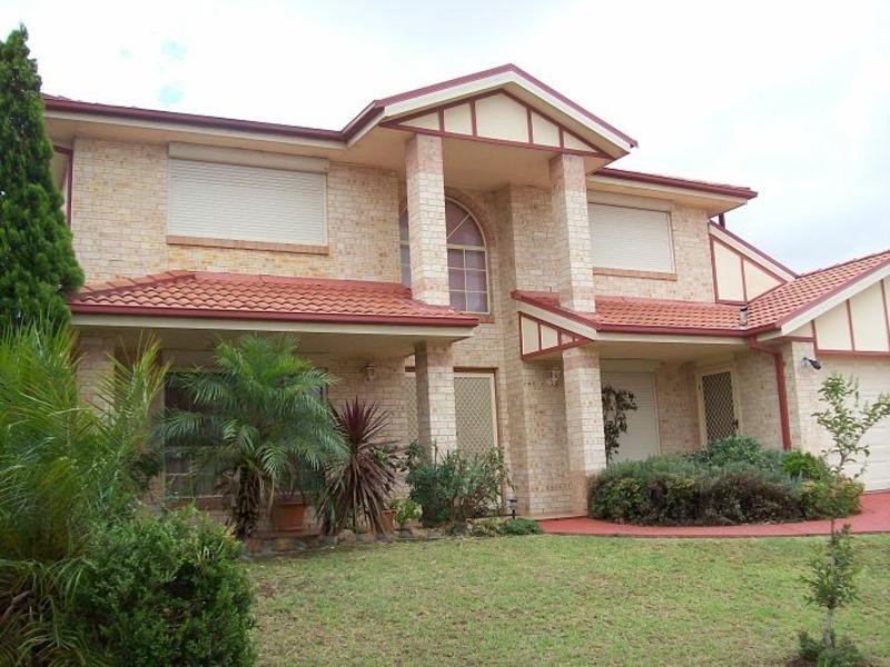 23 Greenway Drive, West Hoxton NSW 2171