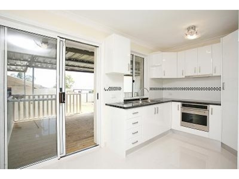 21 Gibson Avenue, Casula NSW 2170